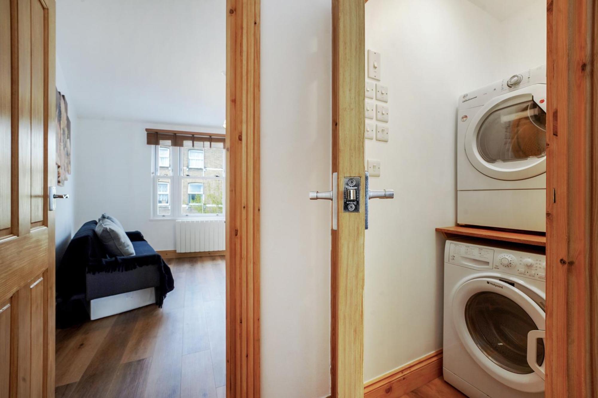 Charlies Flat Apartment